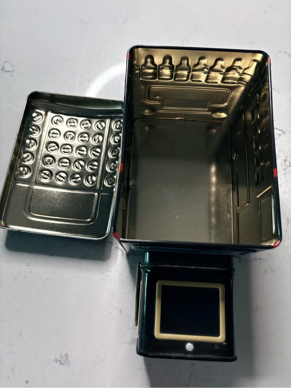Vintage Hersheys Chocolate Company 2000 Tin